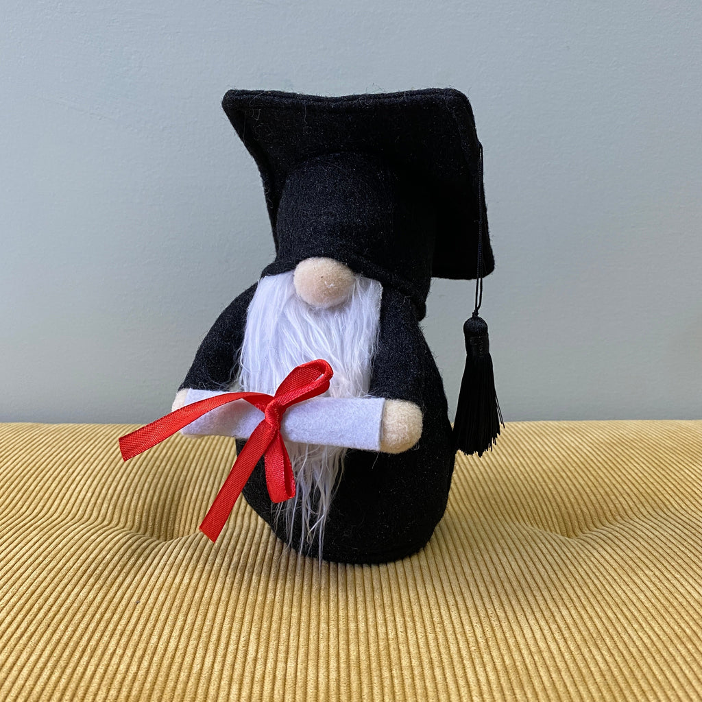 Gnome - Graduation